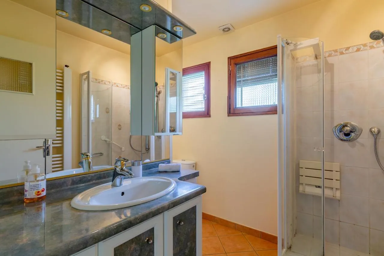 Chalet Les Tourelles Aix-les-Bains France