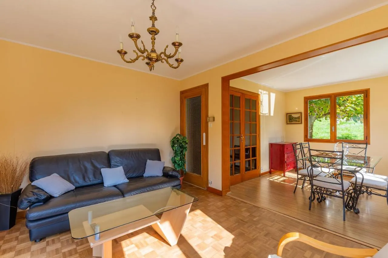 Chalet Les Tourelles Aix-les-Bains 0*,